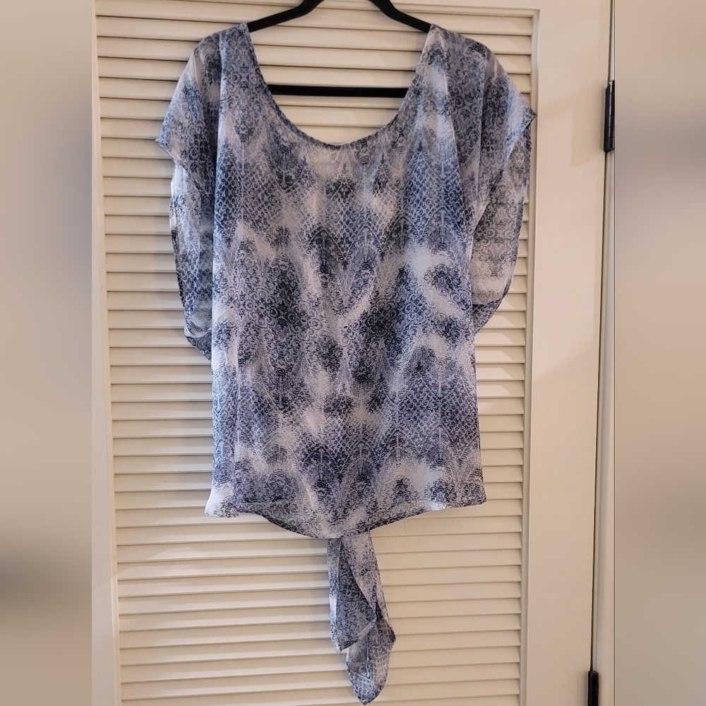 Torrid - (Plus-Size) Blue & White Dolman Sheer Lightweight Button-Back Tie Top